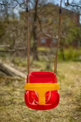 Pinepeak Babyhuske, Rød/Gul 3 Pinepeak Babyhuske, Rød/Gul - Bilde 3