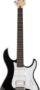 Yamaha PAC012 Elgitar Pacifica, Svart