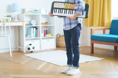 Yamaha PSS-F30 Keyboard, Svart 2 Yamaha PSS-F30 Keyboard, Svart - Bilde 2